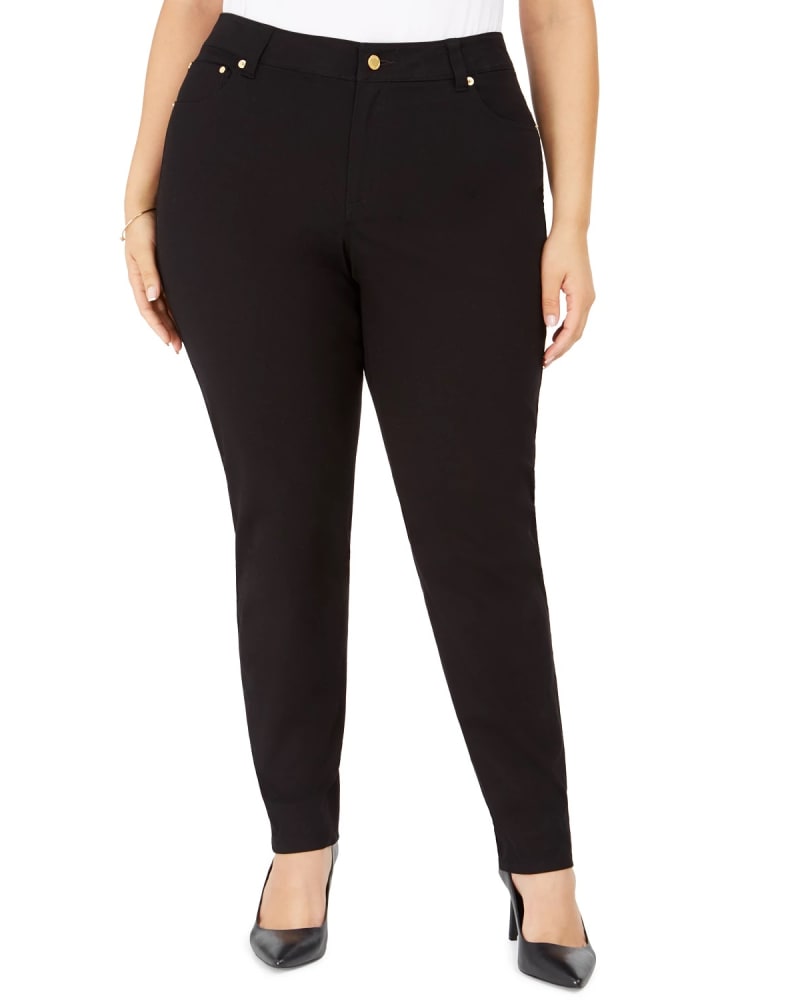 Front of a model wearing a size 18W Michael Kors Women's Skinny Pants Black 18W in Black by Michael Kors. | dia_product_style_image_id:305588